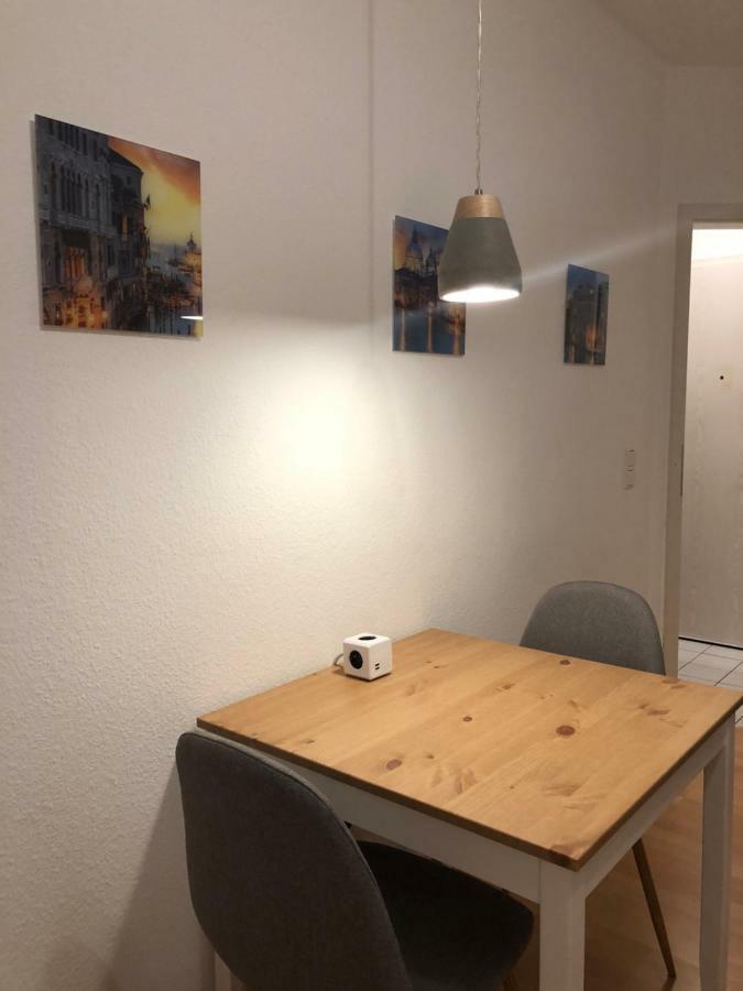Bed & Kitchen Lägenhet Gießen Exteriör bild