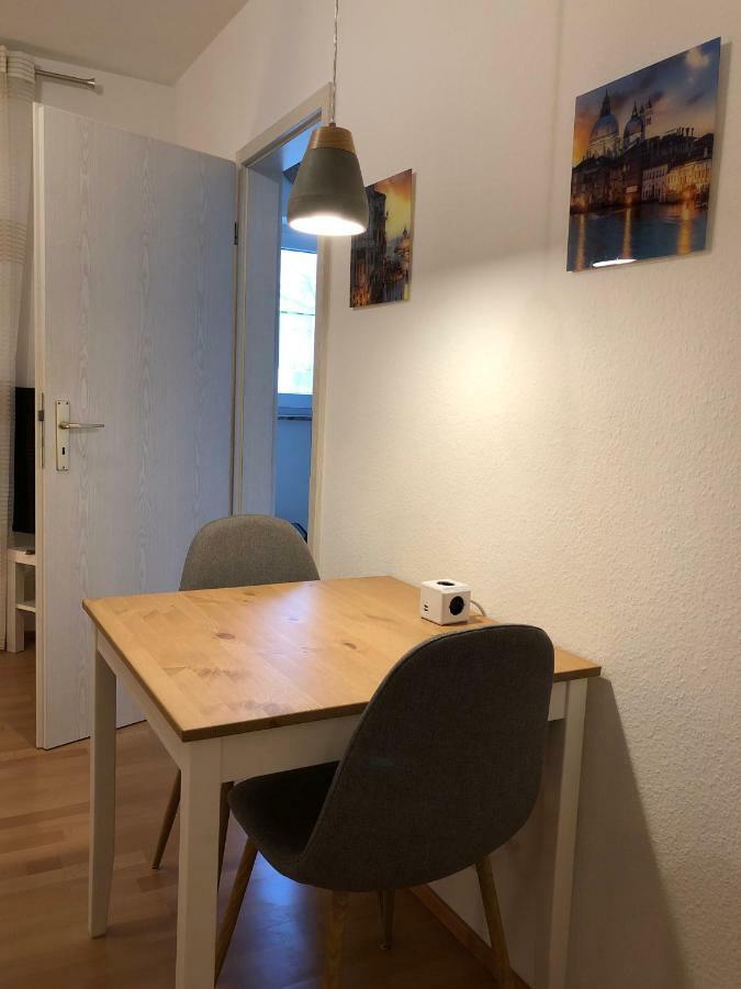 Bed & Kitchen Lägenhet Gießen Exteriör bild